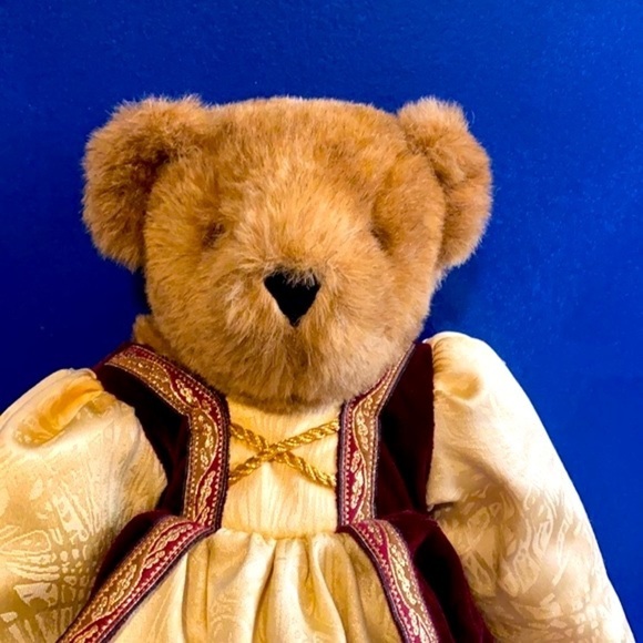 Vermont Teddy Bear Princess Bear Renaissance Bear Handmade Blue Eyes - Picture 2 of 7